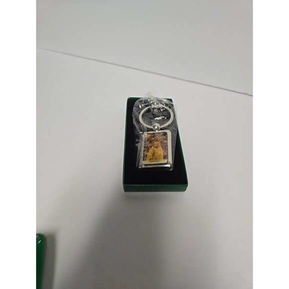 OUR LADY of FATIMA religious Key Chain Ring Made Portugal En Fatima Pezei Por Ti - Picture 4 of 4